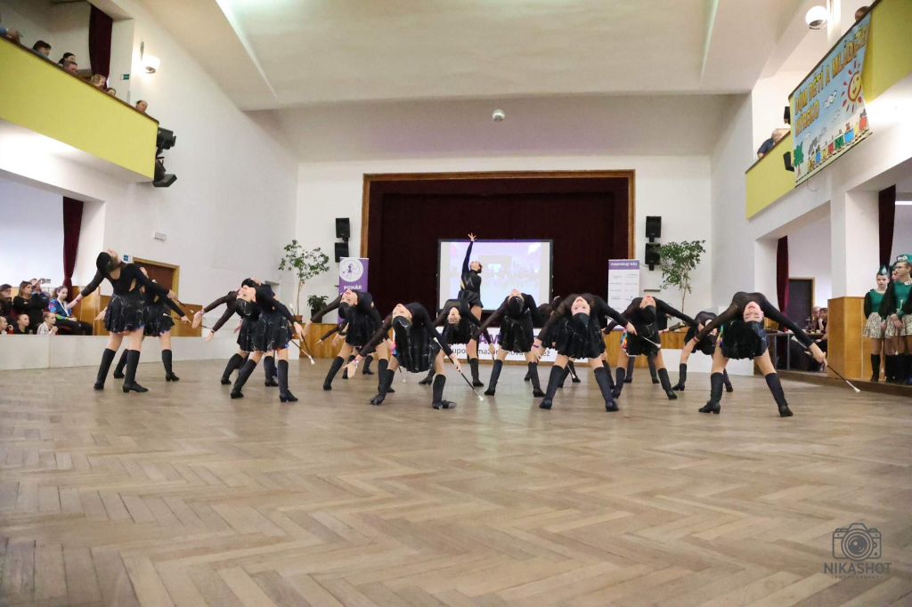 Ametyst - juniorky.jpg