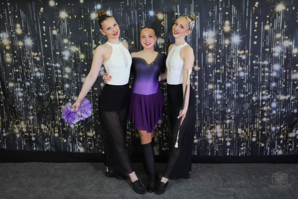 Ameyst - trojka 1.jpg