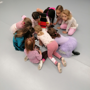 Svět za oponou - příběh Louskáčka a vánoční tradice